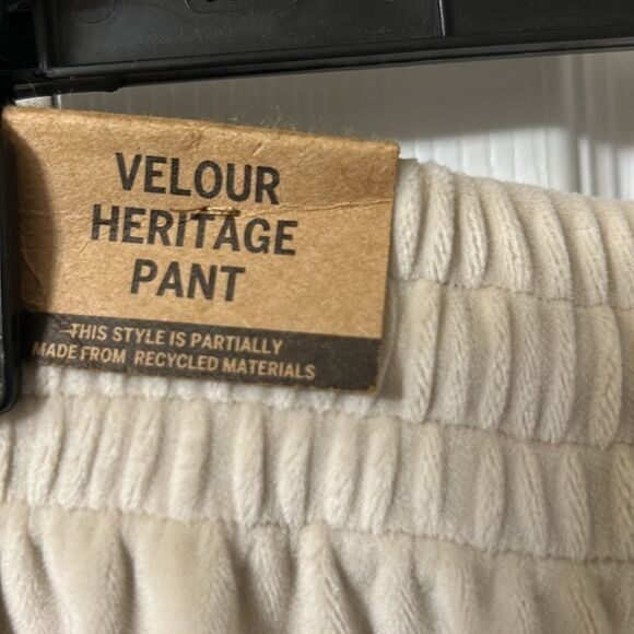 Pink Victoria Secret Cream Velour Oversized Sweatpants(Size XS) - Picture 8 of 10